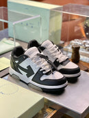 Tenis Off white | " Out Off Office " Black and White