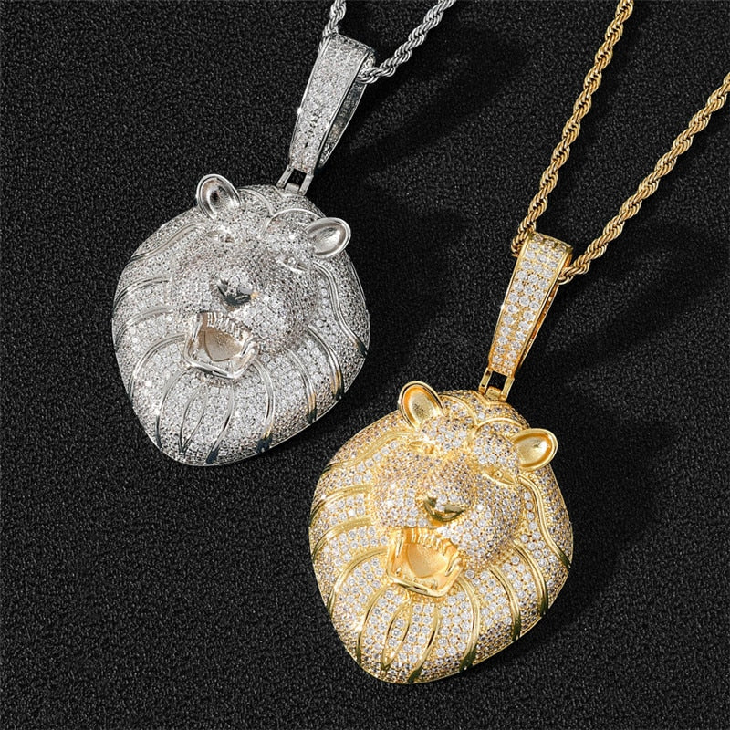 Lion Head / Pingente Cravejado