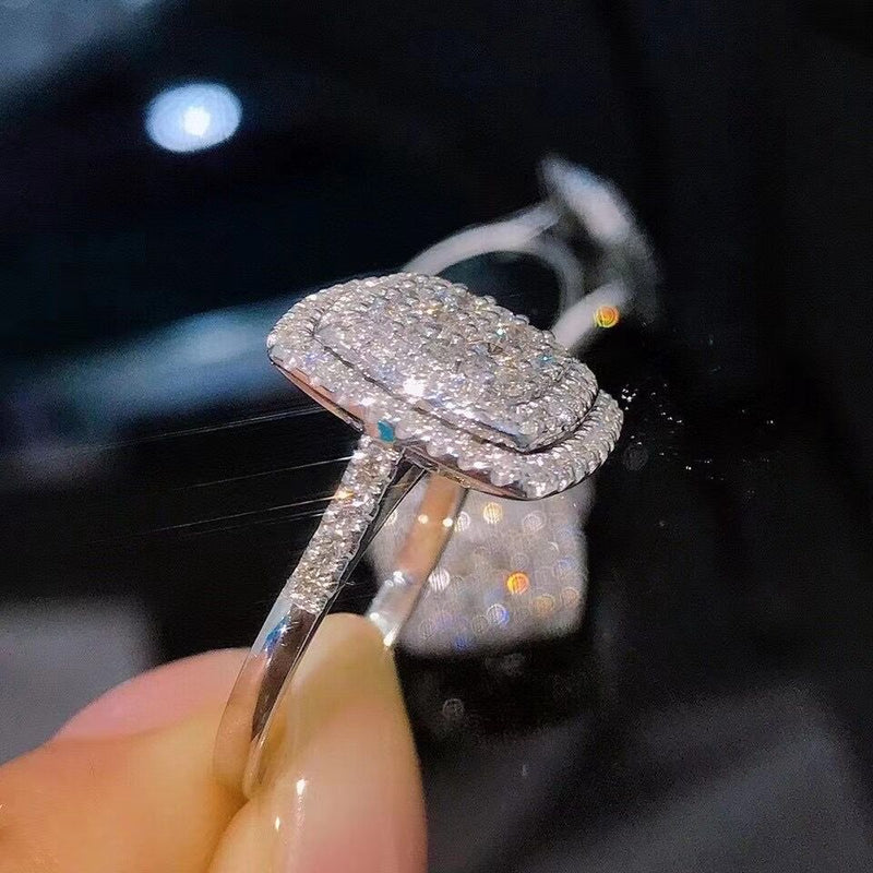 Big Bling for Pretty Girls  / Anel Cravejado Delicado