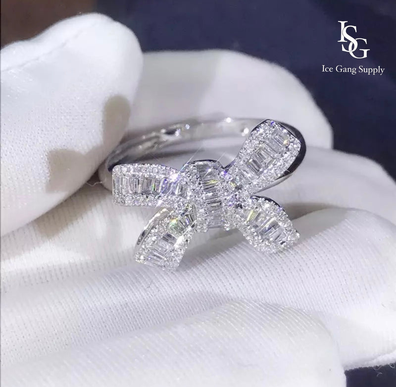 Bowknot Ring / Anel Cravejado