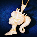 Pingente Cravejado Barbie