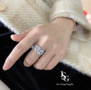 Flower Ring / Anel Cravejado Delicado