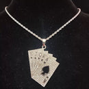 Pingente Cravejado Truco/ Acompanha corrente Rope