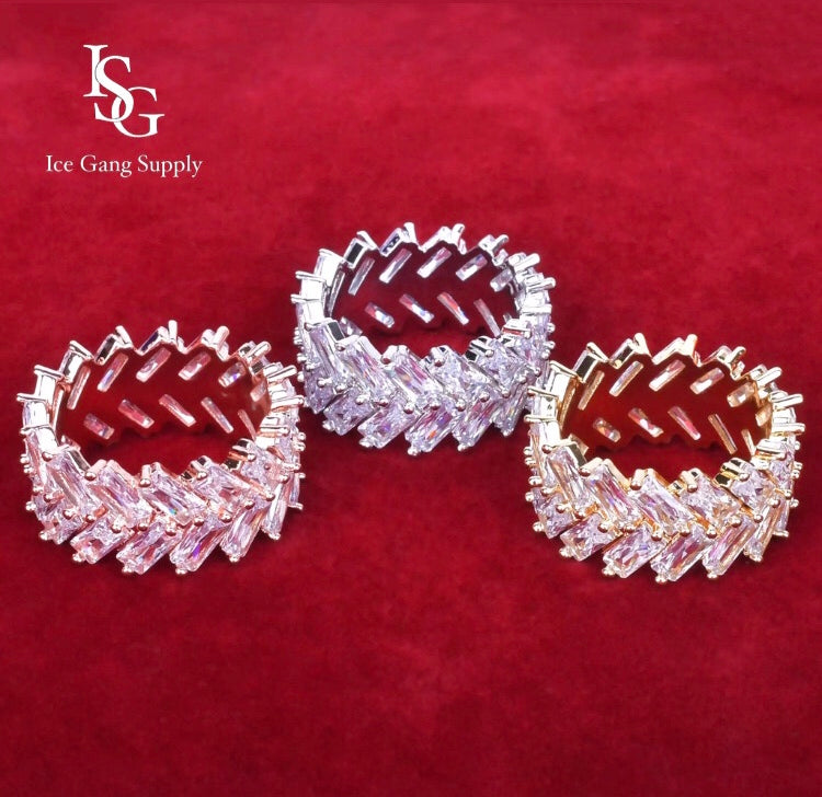 Baguette Spiked / Anel Cravejado