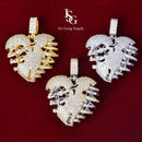 Broken heart with bones / Pingente Cravejado